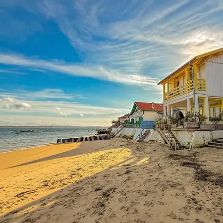 Les Pieds Dans L'eau, Le Coeur En