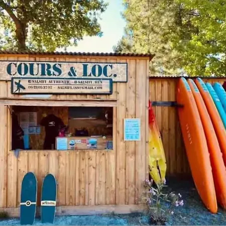 Les Pieds Dans L'eau, Le Coeur En Lège-Cap-Ferret