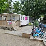 Camping Les Pieds Dans L'eau, Le Coeur En Lège-Cap-Ferret