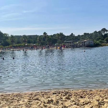 Campingplads Les Pieds Dans L'eau, Le Coeur En