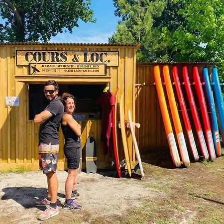 Les Pieds Dans L'eau, Le Coeur En Campingplads