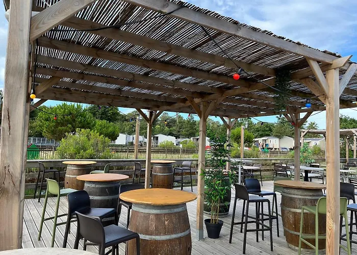 Les Pieds Dans L'eau, Le Coeur En Campingplads *