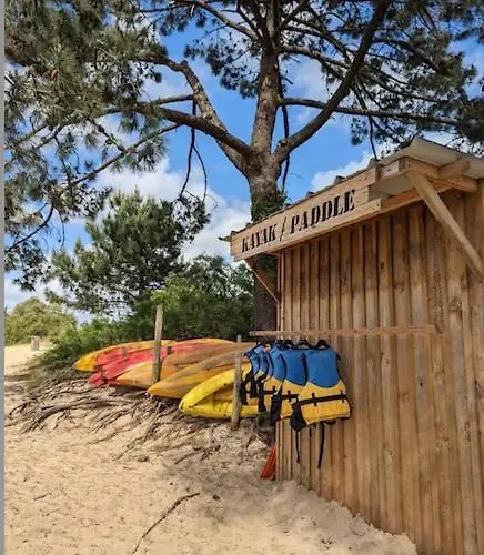 Les Pieds Dans L'eau, Le Coeur En Campingplads