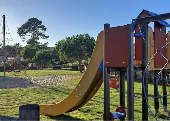 Campingplads Les Pieds Dans L'eau, Le Coeur En Lège-Cap-Ferret